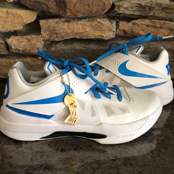 kd 4 thunderstruck footlocker